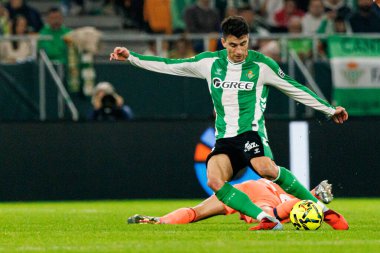 Marc Roca, Real Betis Balompie ve FC Barcelona (Maciej Rogowski / Ball Raw Images) takımları arasında LaLiga EA Sports maçında görüldü.)