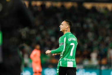 Antony, Real Betis Balompie ve FC Barcelona (Maciej Rogowski / Ball Raw Images) takımları arasındaki LaLiga EA Sports maçında gol attıktan sonra kutlama yaparken görüldü.)