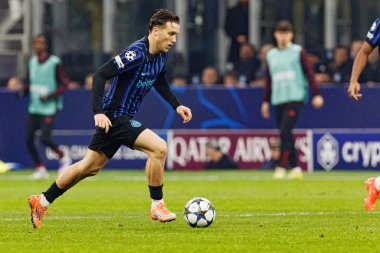 Piotr Zielinski Şampiyonlar Ligi faz oyunu sırasında Internazionale Milano ve Liverpool FC (Maciej Rogowski / Ball Raw Images) arasında görüldü)