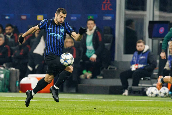 Henrikh Mkhitaryan, Internazionale Milano ve Liverpool FC (Maciej Rogowski / Ball Raw Images) arasında Şampiyonlar Ligi faz maçında görüldü)