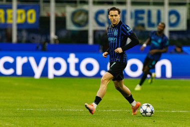 Piotr Zielinski Şampiyonlar Ligi faz oyunu sırasında Internazionale Milano ve Liverpool FC (Maciej Rogowski / Ball Raw Images) arasında görüldü)