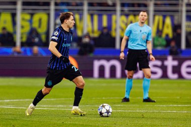 Nicolo Barella Şampiyonlar Ligi faz oyunu sırasında Internazionale Milano ve Liverpool FC (Maciej Rogowski / Ball Raw Images) arasında görüldü)