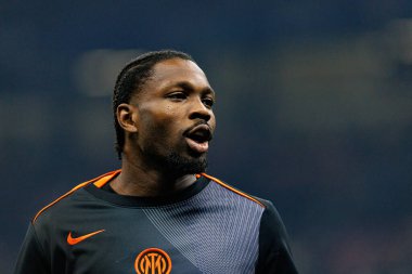 Marcus Thuram Şampiyonlar Ligi faz oyunu sırasında Internazionale Milano ve Liverpool FC (Maciej Rogowski / Ball Raw Images) arasında görüldü.)