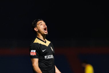 FC Alverca ve CD Nacional (Maciej Rogowski / Ball Raw Images) takımları arasında Liga Portekiz maçında Nabil Touaizi görüldü)