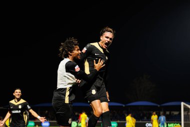 Steven Baseya ve Marko Milovanoviç Marezi, FC Alverca ve CD Nacional (Maciej Rogowski / Ball Raw Images) takımları arasındaki Liga Portekiz maçında gol attıktan sonra kutlama yaparken görüldü.)