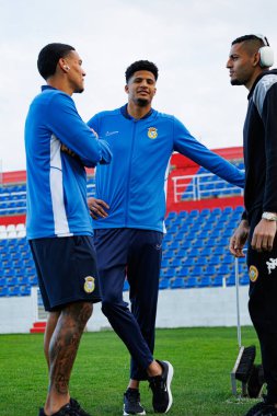FC Alverca ve CD Nacional (Maciej Rogowski / Ball Raw Images) takımları arasında oynanan Liga Portekiz maçı sırasında Kaiky Naves, Mateus ve Kaique Pereira)