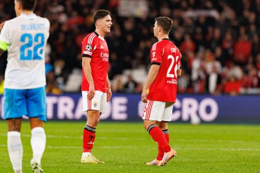 Georgiy Sudakov ve Samuel Dahl SL Benfica ve SSC Napoli (Maciej Rogowski / Ball Raw Images) arasındaki Şampiyonlar Ligi faz maçında)
