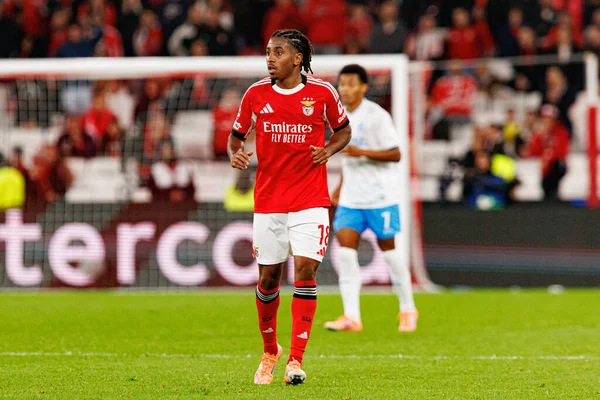 Leandro Barreiro Şampiyonlar Ligi faz maçında SL Benfica ve SSC Napoli (Maciej Rogowski / Ball Raw Images) arasında görüldü)