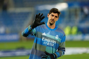Thibaut Courtois, Mendizorroza 'daki Deportivo Alaves ve Real Madrid FC takımları arasında oynanan LaLiga EA SPORTS maçı sırasında görüldü. (Maciej Rogowski / Ball Raw Images)