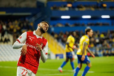 Gabriel Martinez Liga Portekiz maçı sırasında Estoril Praia ve SC Braga takımları arasında Estadio Antonio Coimbra da Mota 'da görüldü (Maciej Rogowski / Ball Raw Images)