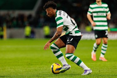Alisson Santos, Liga Portekiz maçı sırasında Estadio Jose Alvalade 'deki AVS Futebol SAD (Maciej Rogowski / Ball Raw Images) takımları arasında görüldü.)