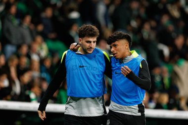 Fotis Ioannidis ve Alisson Santos, Liga Portekiz maçı sırasında Estadio Jose Alvalade 'de (Maciej Rogowski / Ball Raw Images) Sporting CP ve AVS Futebol SAD takımları arasında görüldü.)