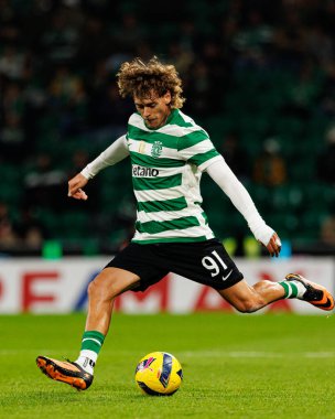 Ricardo Mangas, Liga Portekiz maçı sırasında Estadio Jose Alvalade 'deki AVS Futebol SAD (Maciej Rogowski / Ball Raw Images) takımları arasında görüldü.)