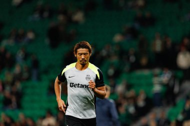 Hidemasa Morita, Liga Portekiz maçı sırasında Estadio Jose Alvalade 'deki AVS Futebol SAD (Maciej Rogowski / Ball Raw Images) takımları arasında görüldü.)