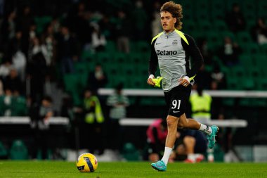 Ricardo Mangas, Liga Portekiz maçı sırasında Estadio Jose Alvalade 'deki AVS Futebol SAD (Maciej Rogowski / Ball Raw Images) takımları arasında görüldü.)