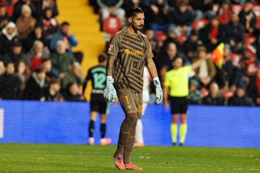 Alvaro Valles, Rayo Vallecano ve Real Betis Balompie (Maciej Rogowski / Ball Raw Images) takımları arasında oynanan LaLiga EA SPORTS maçı sırasında görüldü)