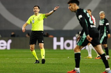 Ricardo De Burgos Bengoetxea, Rayo Vallecano ve Real Betis Balompie (Maciej Rogowski / Ball Raw Images) takımları arasında LaLiga EA SPORTS maçında görüldü.)