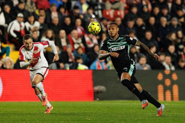 Jorge de Frutos ve Natan, LaLiga EA SPORTS maçı sırasında Rayo Vallecano ve Real Betis Balompie (Maciej Rogowski / Ball Raw Images) takımları arasında görüldü.)