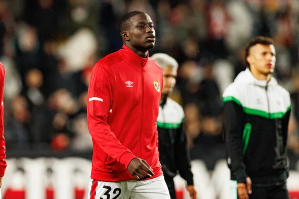 Nobel Mendy LaLiga EA SPORTS maçı sırasında Rayo Vallecano ve Real Betis Balompie (Maciej Rogowski / Ball Raw Images) takımları arasında görüldü)