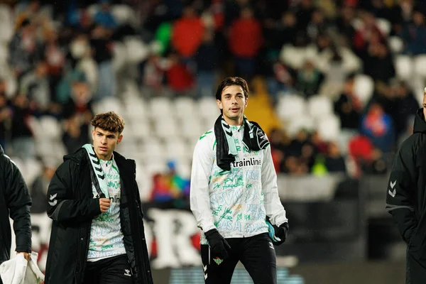 Angel Ortiz ve Valentin Gomez, LaLiga EA SPORTS maçı sırasında Rayo Vallecano ve Real Betis Balompie (Maciej Rogowski / Ball Raw Images) takımları arasında görüldü.)