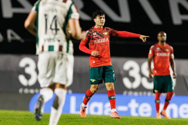Rodrigo Alonso, Liga Portekiz maçı sırasında CF Estrela Amadora ve Moreirense FC (Maciej Rogowski / Ball Raw Images) takımları arasında görüldü.)