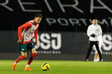 Francisco Kiko Domingues Liga Portekiz maçı sırasında CF Estrela Amadora ve Moreirense FC (Maciej Rogowski / Ball Raw Images) takımları arasında görüldü.)
