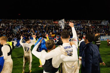 William Gomes ve Deniz Gül, Liga Portekiz maçında FC Alverca ve FC Porto (Maciej Rogowski / Ball Raw Images) takımları arasında görüldü.)
