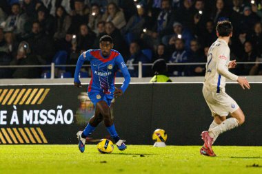 Felipe Lima, FC Alverca ve FC Porto (Maciej Rogowski / Ball Raw Images) takımları arasında Liga Portekiz maçında görüldü.)