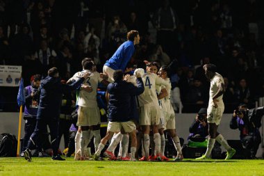 Porto oyuncuları Liga Portekiz maçında FC Alverca ve FC Porto (Maciej Rogowski / Ball Raw Images) takımları arasında gol üstüne gol atarken görüldü)