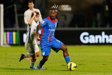 Rodrigo Mora ve Lincoln Liga Portekiz maçında FC Alverca ve FC Porto (Maciej Rogowski / Ball Raw Images) takımları arasında görüldü.)