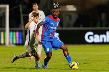 Rodrigo Mora ve Lincoln Liga Portekiz maçında FC Alverca ve FC Porto (Maciej Rogowski / Ball Raw Images) takımları arasında görüldü.)