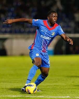 Sabit Abdulai, Liga Portekiz maçı sırasında FC Alverca ve FC Porto (Maciej Rogowski / Ball Raw Images) takımları arasında görüldü.)