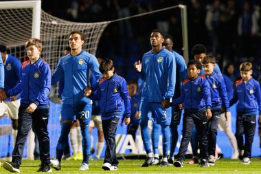 Figueiredo ve Julian Jose Martinez, Liga Portekiz maçı sırasında FC Alverca ve FC Porto takımları arasında görüldü (Maciej Rogowski / Ball Raw Images)