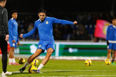 Liga Portekiz maçında FC Alverca ve FC Porto (Maciej Rogowski / Ball Raw Images) takımları arasında Nabil Touaizi görüldü.)