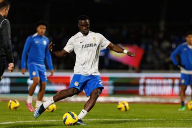 Sabit Abdulai, Liga Portekiz maçı sırasında FC Alverca ve FC Porto (Maciej Rogowski / Ball Raw Images) takımları arasında görüldü.)