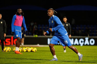 Lincoln, Liga Portekiz maçı sırasında FC Alverca ve FC Porto takımları arasında görüldü (Maciej Rogowski / Ball Raw Images)