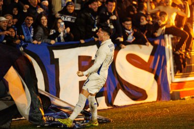 Bora Sainz, Liga Portekiz maçında FC Alverca ve FC Porto (Maciej Rogowski / Ball Raw Images) takımları arasında gol üstüne gol atarken görüldü.)