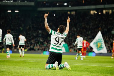 Luis Suarez, Estadio Jose Alvalade 'de (Maciej Rogowski / Ball Raw Images) Sporting CP ve Rio Ave FC takımları arasında oynanan Liga Portekiz maçında gol attıktan sonra kutlama yaparken görüldü.)