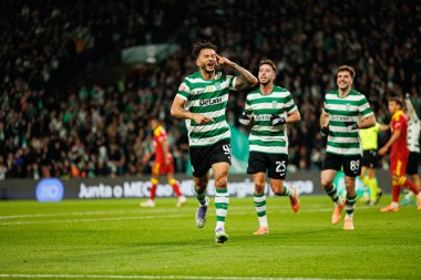 Luis Suarez, Estadio Jose Alvalade 'de (Maciej Rogowski / Ball Raw Images) Sporting CP ve Rio Ave FC takımları arasında oynanan Liga Portekiz maçında gol attıktan sonra kutlama yaparken görüldü.)