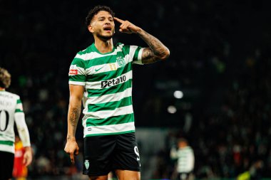 Luis Suarez, Liga Portekiz maçında Estadio Jose Alvalade 'deki Sporting CP ve Rio Ave FC takımları arasında gol üstüne gol atarken görüldü (Maciej Rogowski / Ball Raw Images)