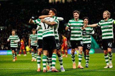 Francisco Trincao ve Luis Suarez, Liga Portekiz maçında Estadio Jose Alvalade 'de (Maciej Rogowski / Ball Raw Images) Sporting CP ve Rio Ave FC takımları arasında gol üstüne gol atarken görüldü.)