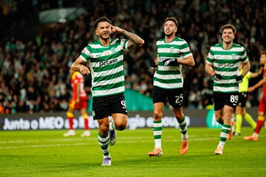 Luis Suarez, Liga Portekiz maçında Estadio Jose Alvalade 'deki Sporting CP ve Rio Ave FC takımları arasında gol üstüne gol atarken görüldü (Maciej Rogowski / Ball Raw Images)