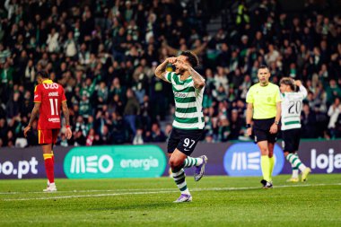 Luis Suarez, Liga Portekiz maçında Estadio Jose Alvalade 'deki Sporting CP ve Rio Ave FC takımları arasında gol üstüne gol atarken görüldü (Maciej Rogowski / Ball Raw Images)