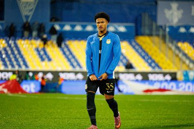 Francisco Chissumba Liga Portekiz maçı sırasında Estoril Praia ve FC Alverca takımları arasında Estadio Antonio Coimbra da Mota 'da (Maciej Rogowski / Ball Raw Images)