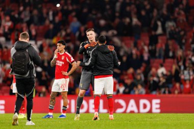 SL Benfica ve GD Estoril Praia (Maciej Rogowski / Ball Raw Images) arasındaki Liga Portekiz maçında Anatoliy Trubin ve Vangelis Pavlidis görüldü)