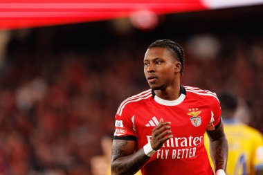 Sidny Lopes Cabral, Liga Portekiz maçında SL Benfica ve GD Estoril Praia (Maciej Rogowski / Ball Raw Images) arasında görüldü)