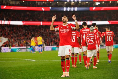 Vangelis Pavlidis, SL Benfica ve GD Estoril Praia (Maciej Rogowski / Ball Raw Images) arasında oynanan Liga Portekiz maçında gol attıktan sonra kutlama yaparken görülüyor.)
