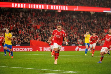 Vangelis Pavlidis, SL Benfica ve GD Estoril Praia (Maciej Rogowski / Ball Raw Images) arasında oynanan Liga Portekiz maçında gol attıktan sonra kutlama yaparken görülüyor.)
