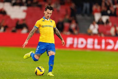 Ricard Sanchez Liga Portekiz maçı sırasında SL Benfica ve GD Estoril Praia (Maciej Rogowski / Ball Raw Images) arasında görüldü.)