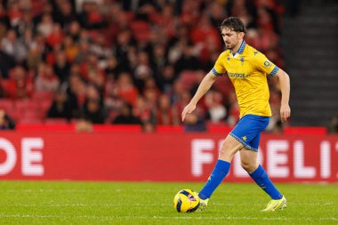 Jordan Holsgrove, Liga Portekiz maçında SL Benfica ve GD Estoril Praia (Maciej Rogowski / Ball Raw Images) arasında görüldü.)